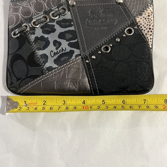 Coach Vintage cross body purse - Picture 10 of 11